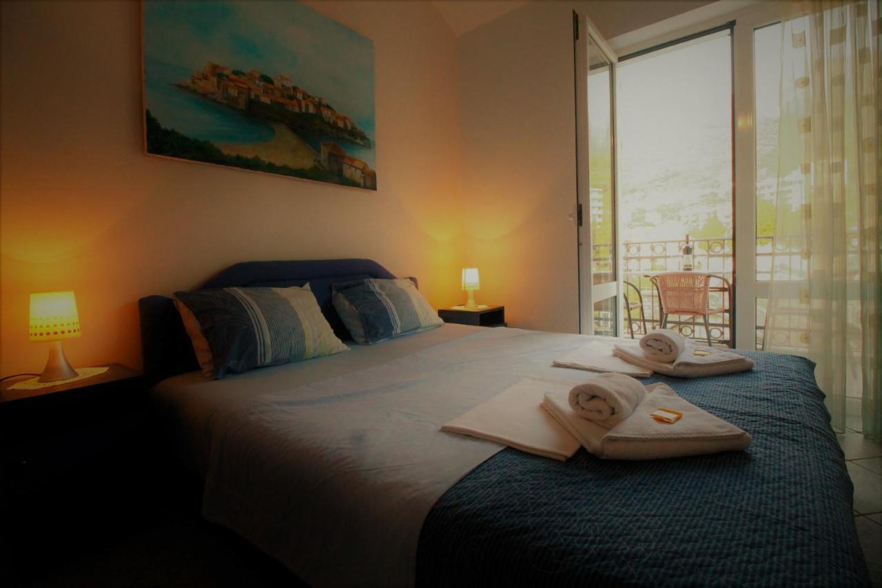 Apartments Mitrovici Milocer Sveti Stefan Ngoại thất bức ảnh