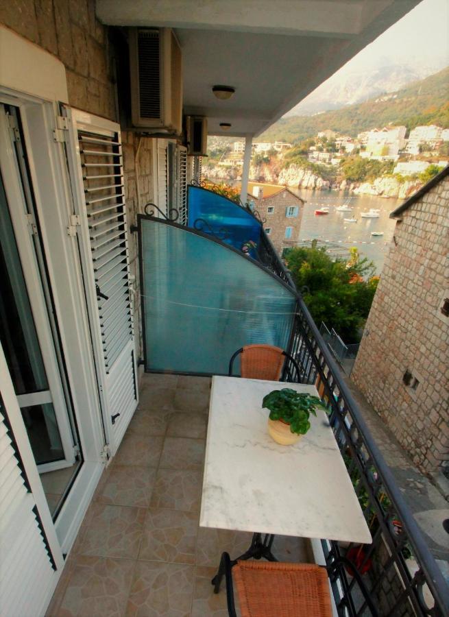 Apartments Mitrovici Milocer Sveti Stefan Ngoại thất bức ảnh