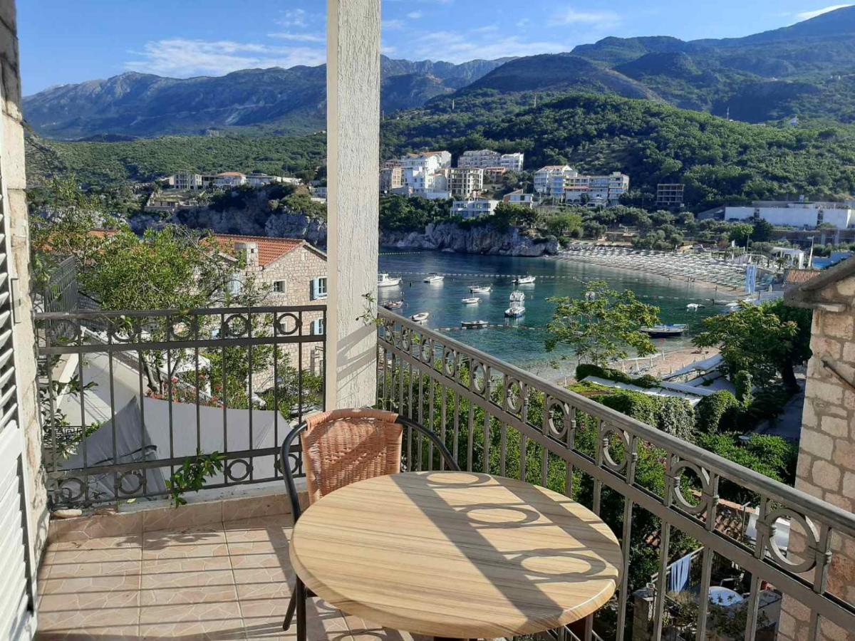 Apartments Mitrovici Milocer Sveti Stefan Ngoại thất bức ảnh