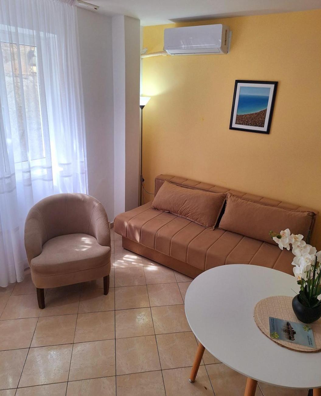 Apartments Mitrovici Milocer Sveti Stefan Ngoại thất bức ảnh